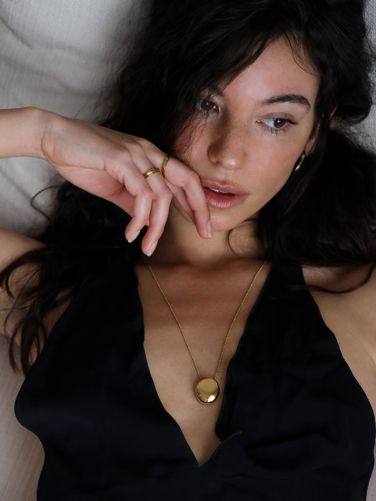 Gold Orb Necklace Necklace bagatiba