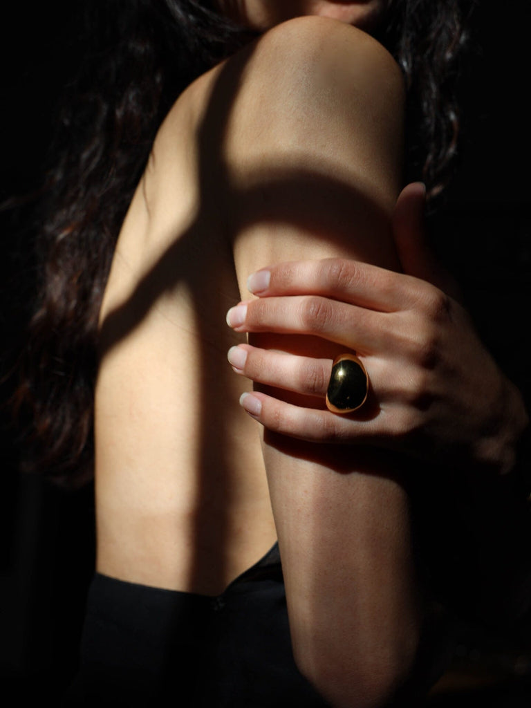 Large Gold Orb Ring Ring bagatiba