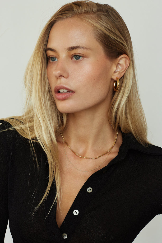Model profile view of 16" + 2" Simple Necklace and snake chain Necklace bagatiba