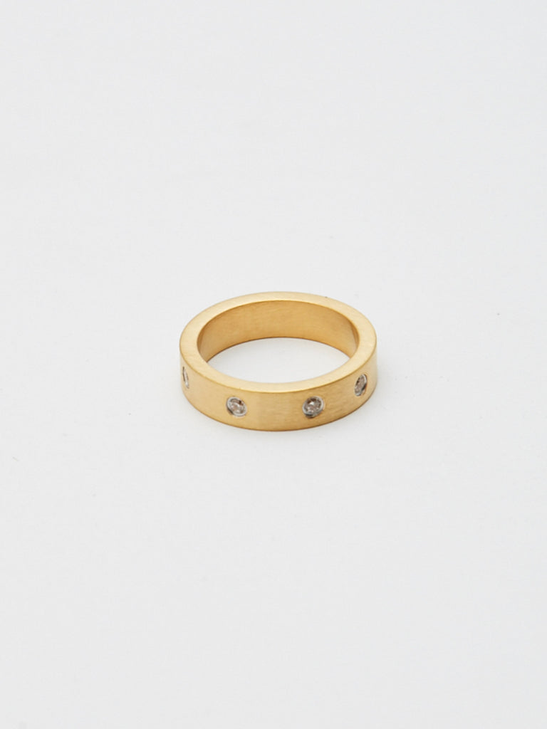 Detail flat lay of Gemma Diamond Ring Ring Bagatiba