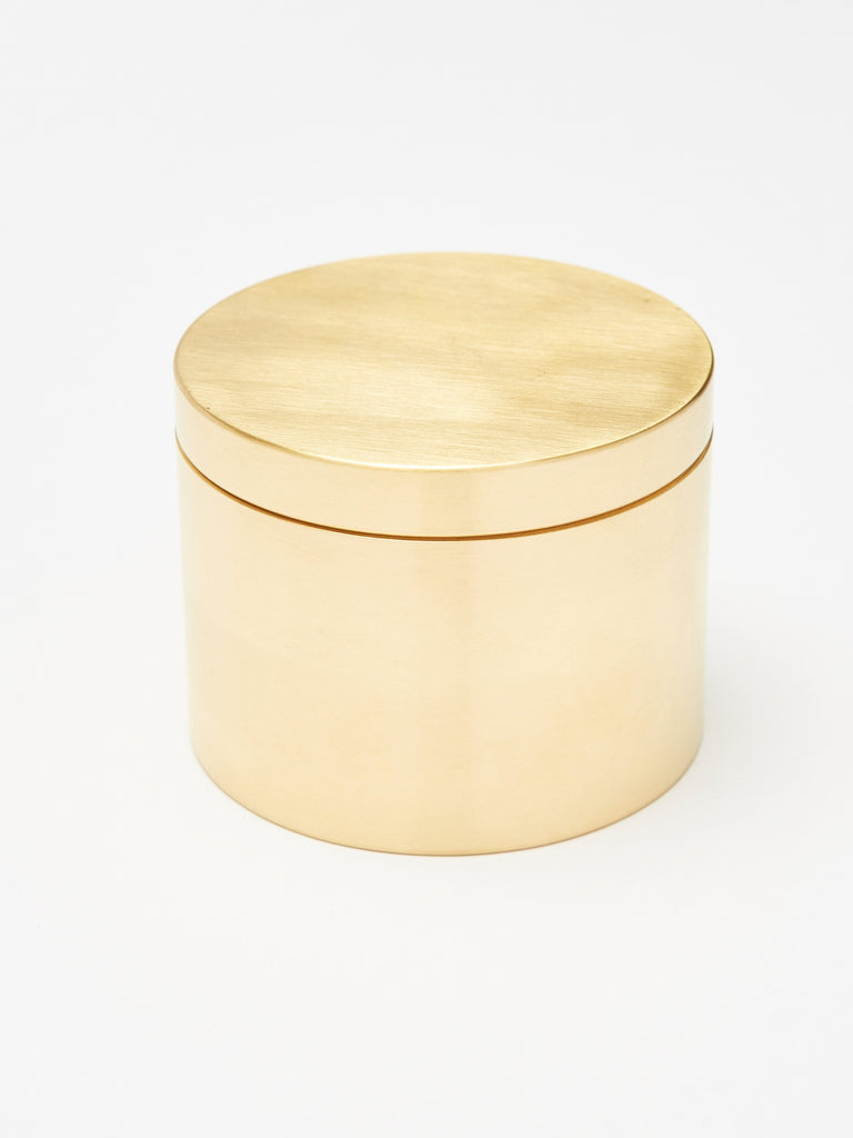 detail flat lay of Holding Jar extra bagatiba
