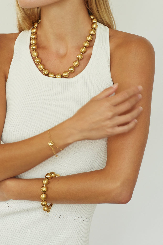 Cropped view on model of Mixed Sphere Bracelet Necklace bagatiba
