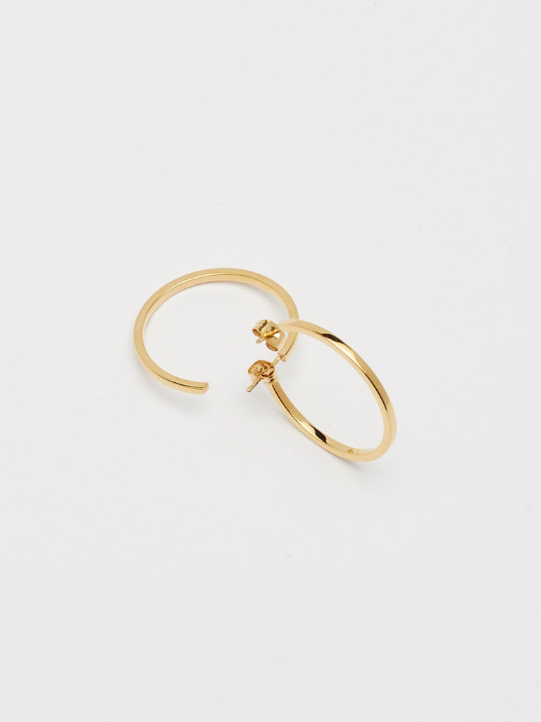 Detail flat lay of Simple Gold Hoops Earrings Bagatiba