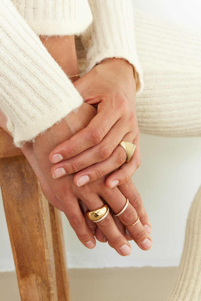 Small Gold Orb Ring Ring bagatiba