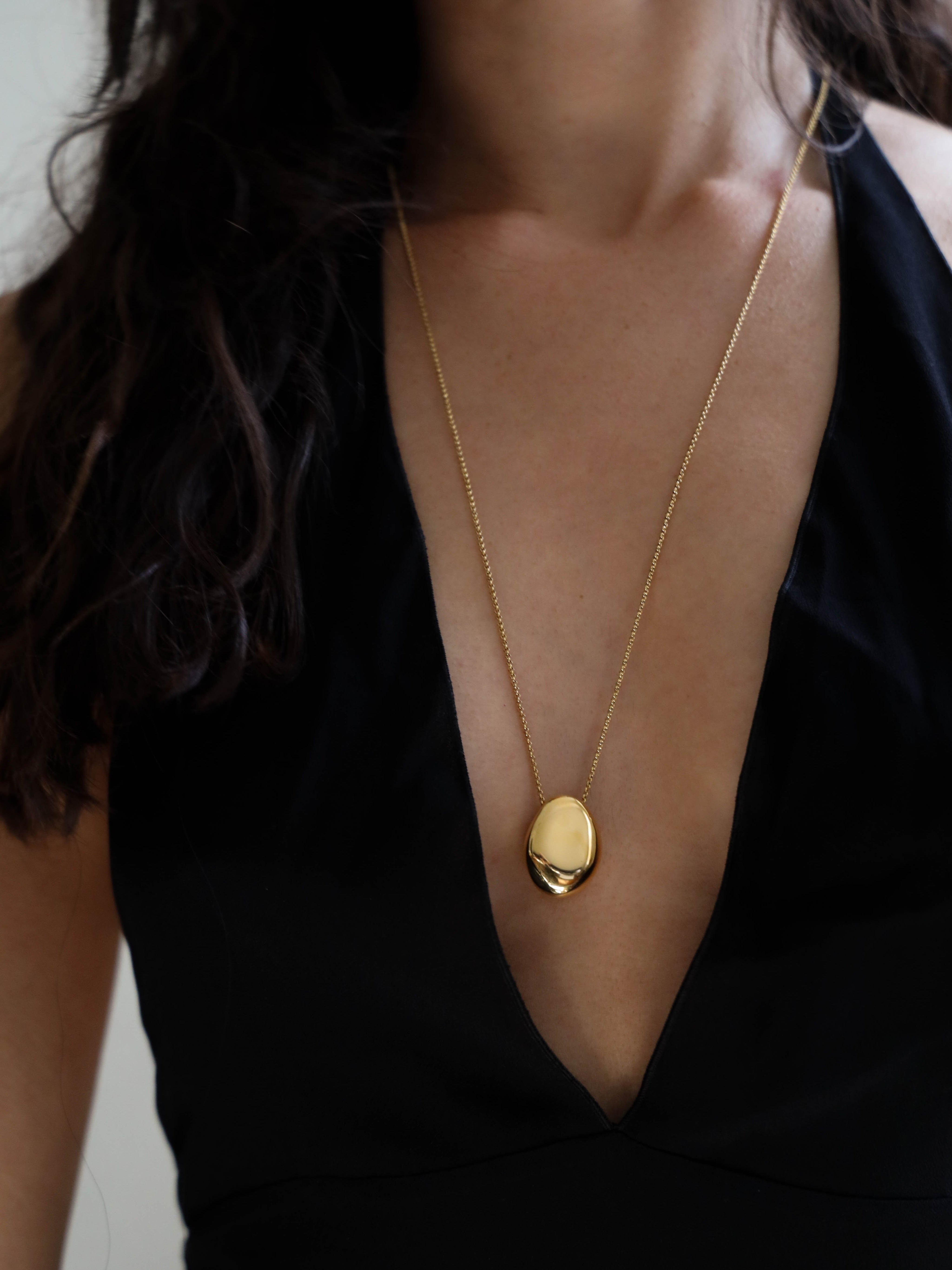 Gold Orb Necklace Necklace bagatiba 
