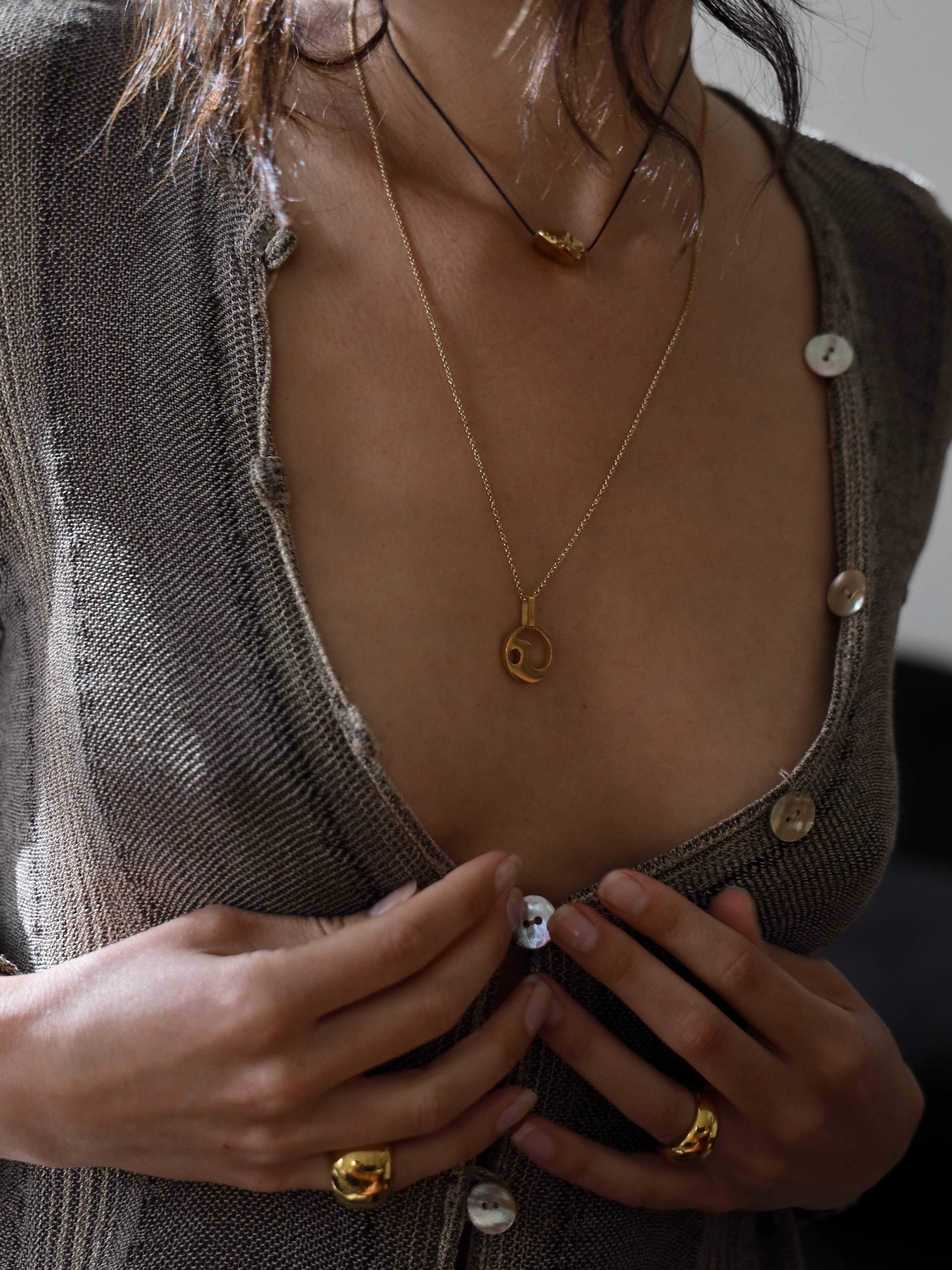 Single Gold Pearl Necklace necklace Bagatiba 