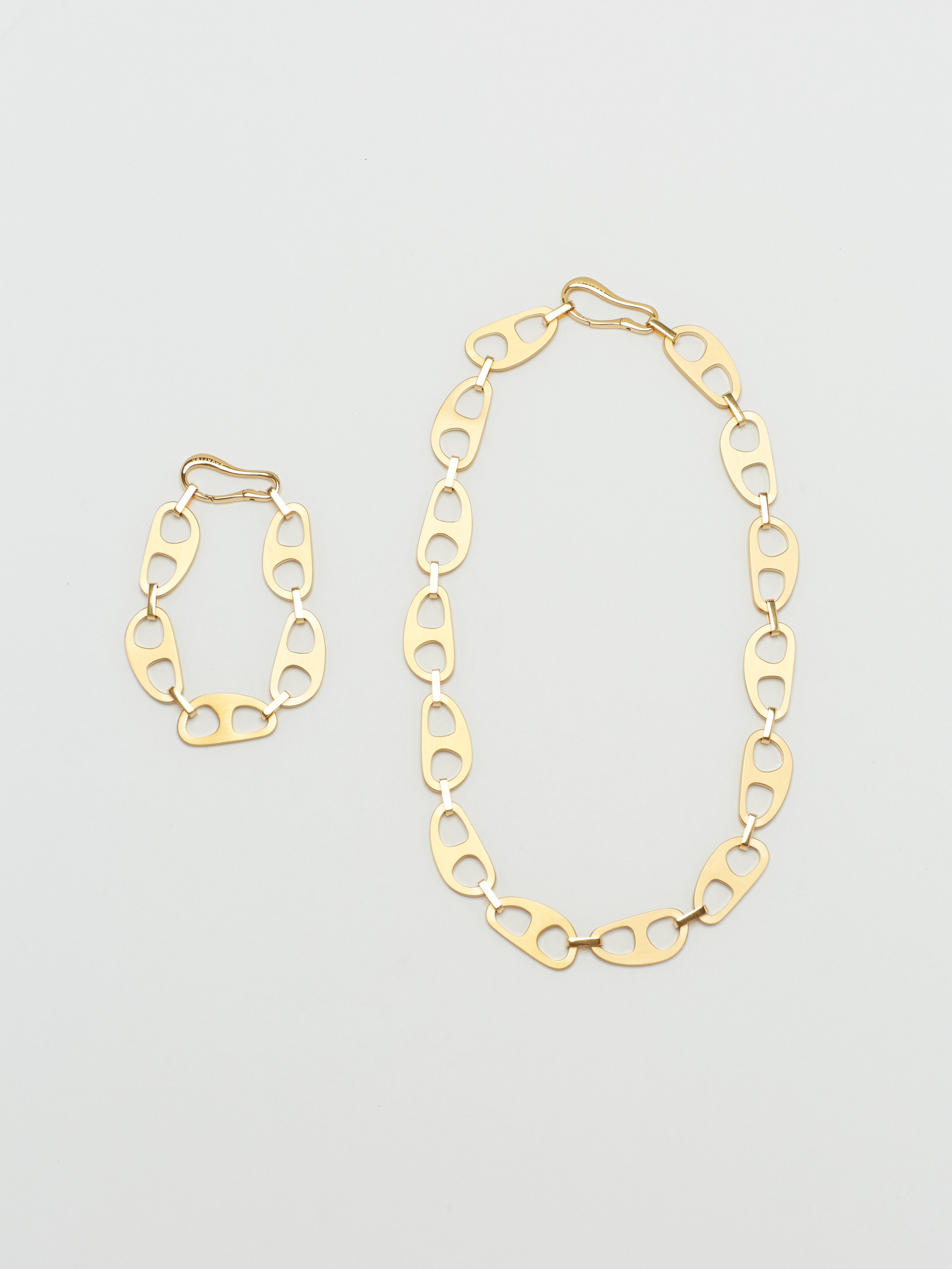 Gold Brushed Tab Necklace Necklace bagatiba 