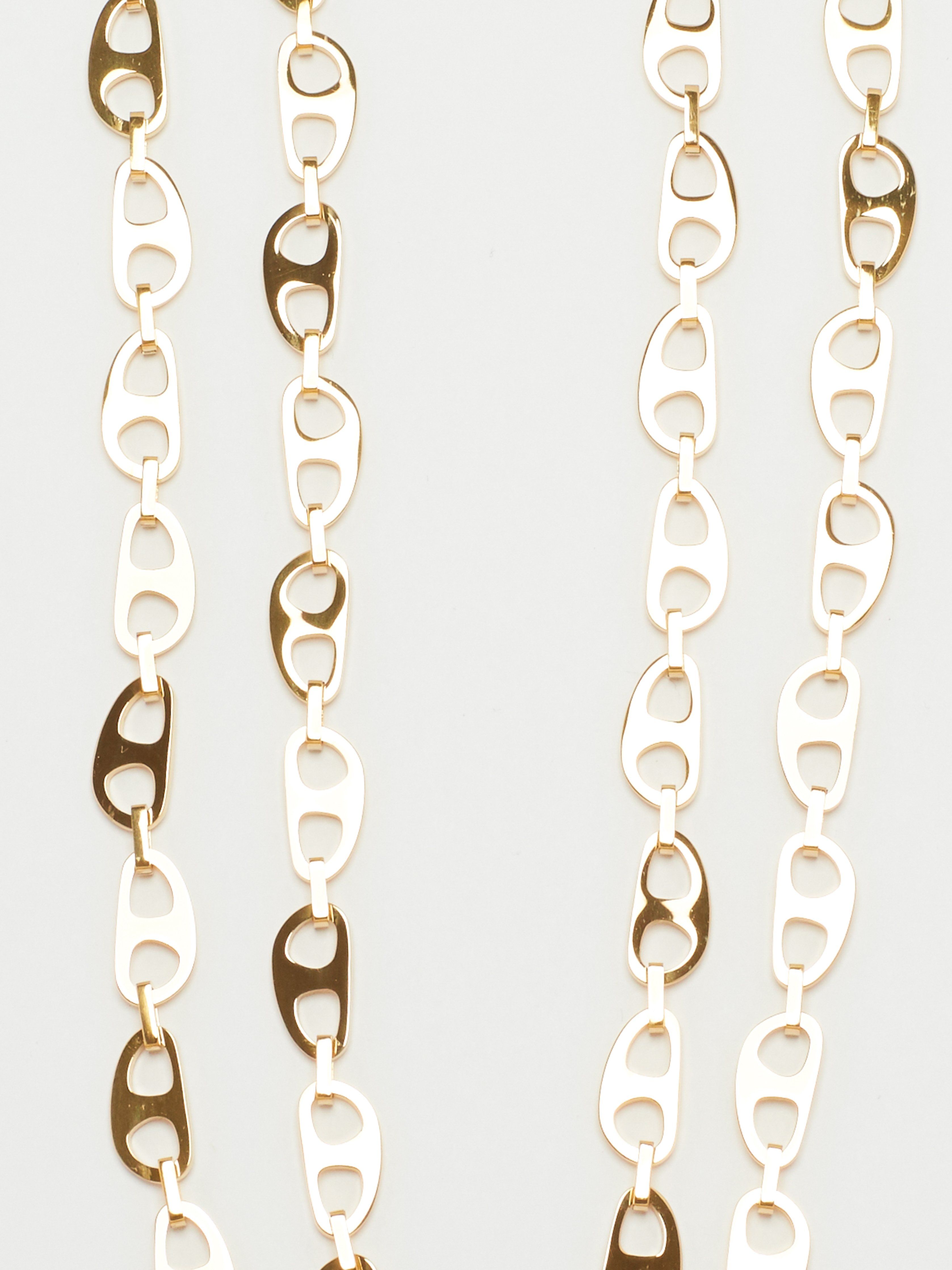 Zoomed flat lay photo of Gold Tab Crossbody Belt Body bagatiba 