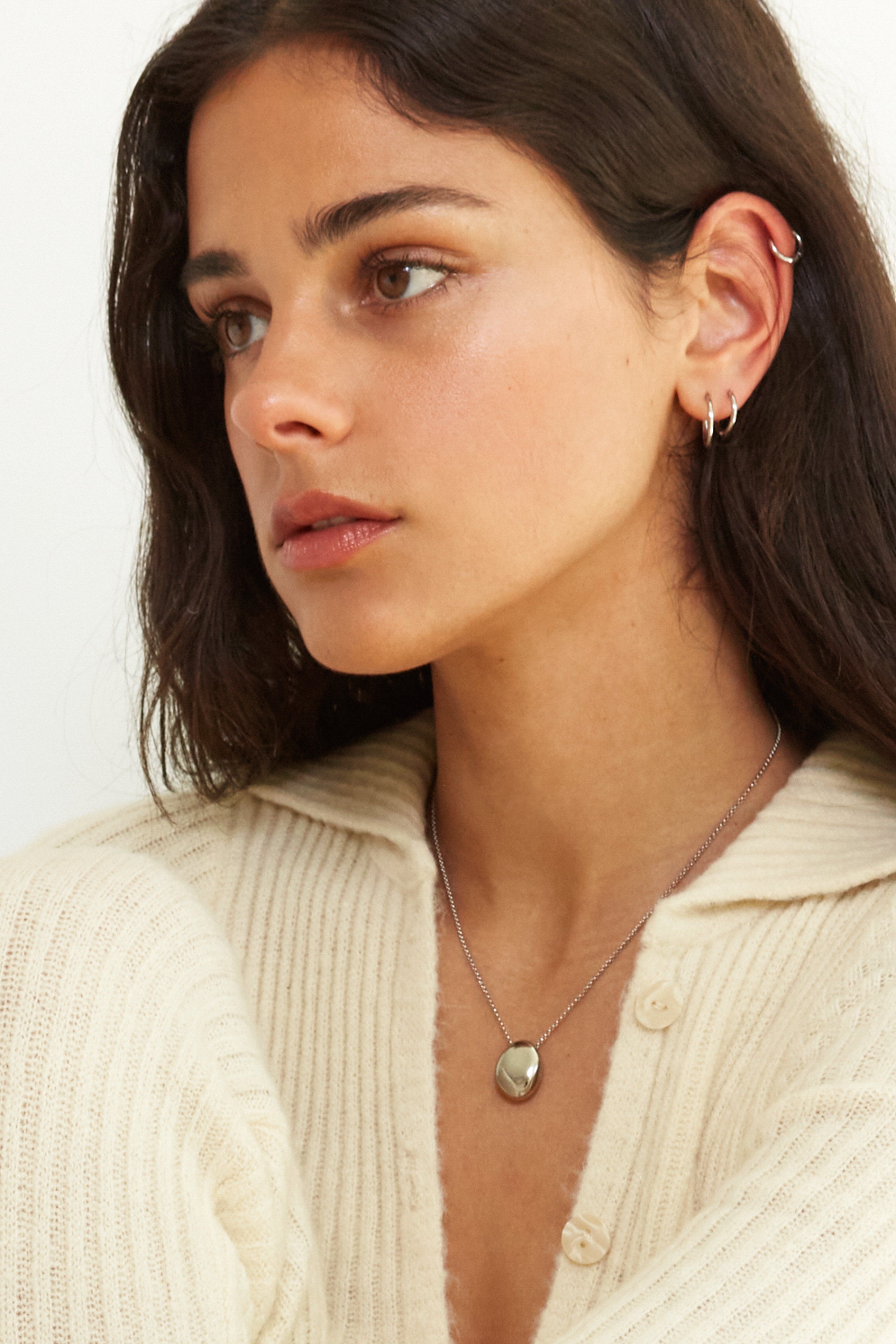 Mini Silver Orb Necklace Necklace Bagatiba 