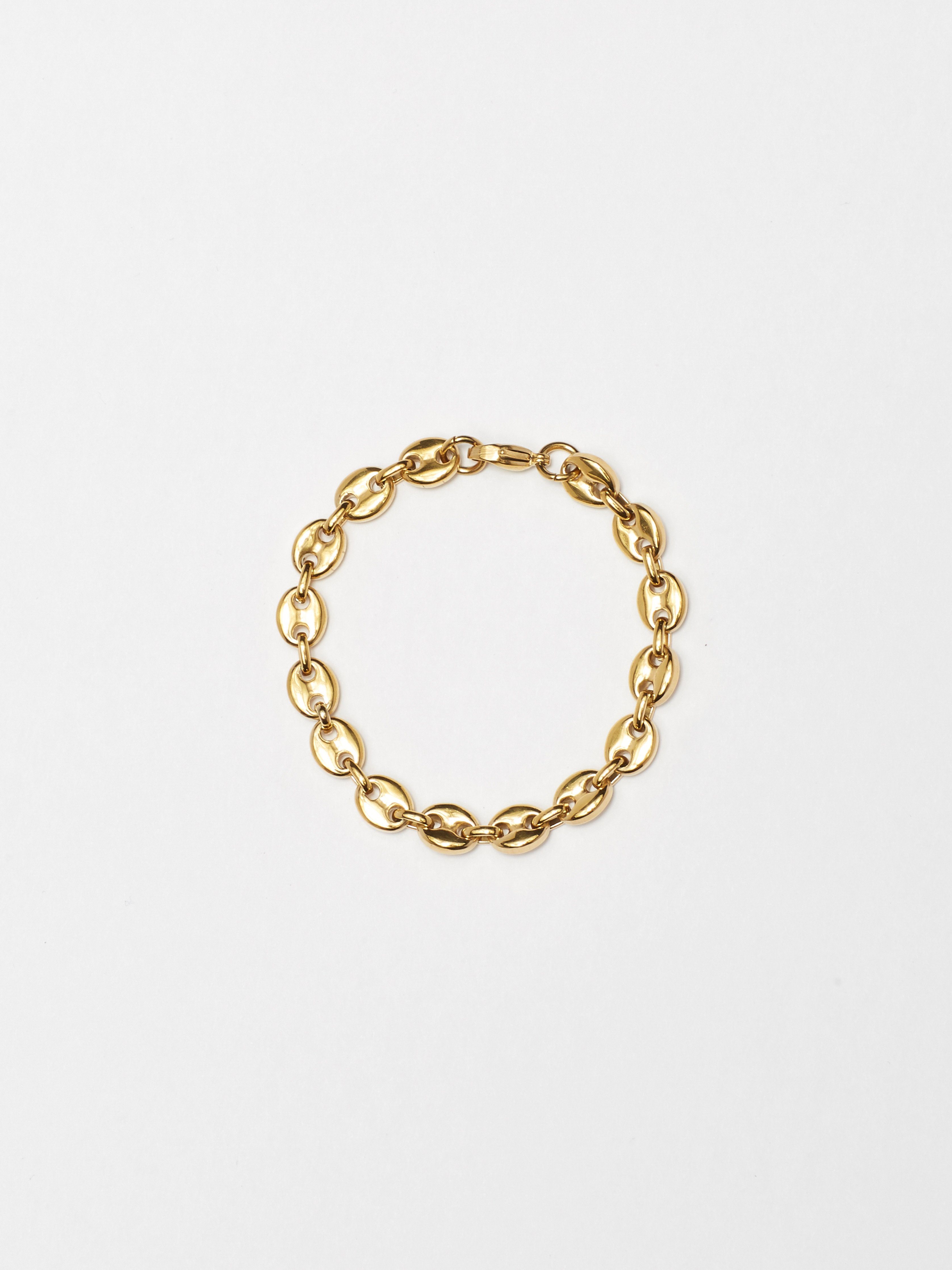 Close up flat lay of Onia Bracelet Bracelet Bagatiba 