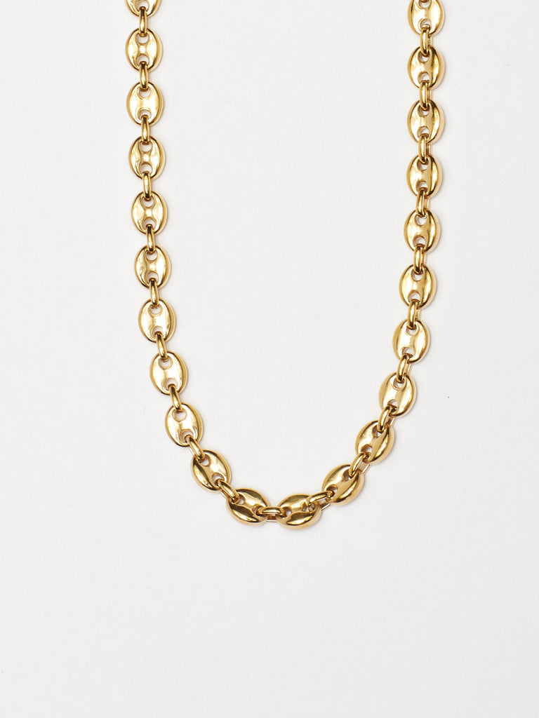 Cropped flat lay of Onia Necklace Necklace Bagatiba 