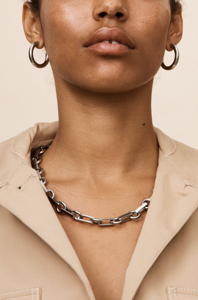 Model wearing the Silver Tilda Necklace Necklace bagatiba 