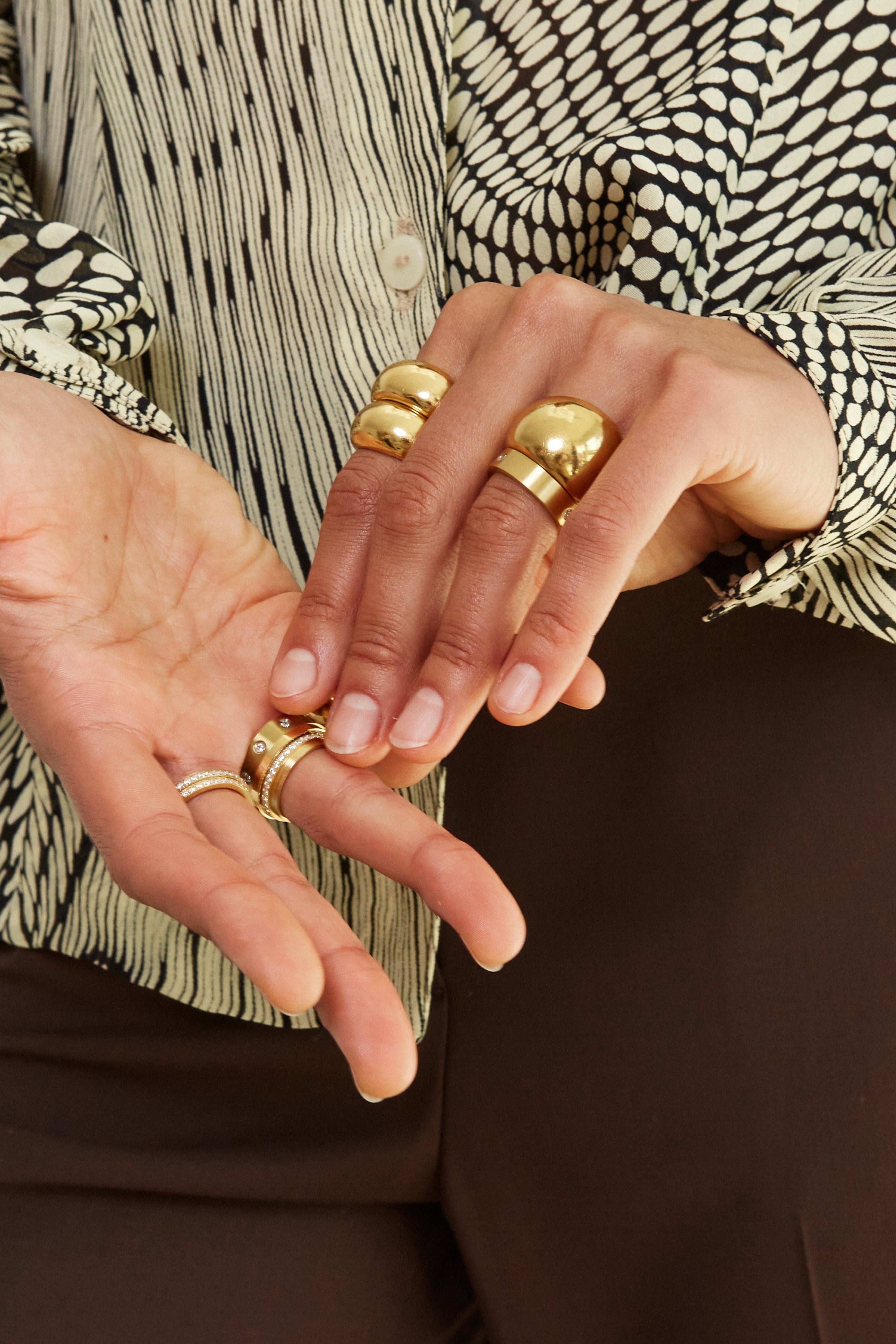 Small Gold Orb Ring Ring bagatiba 