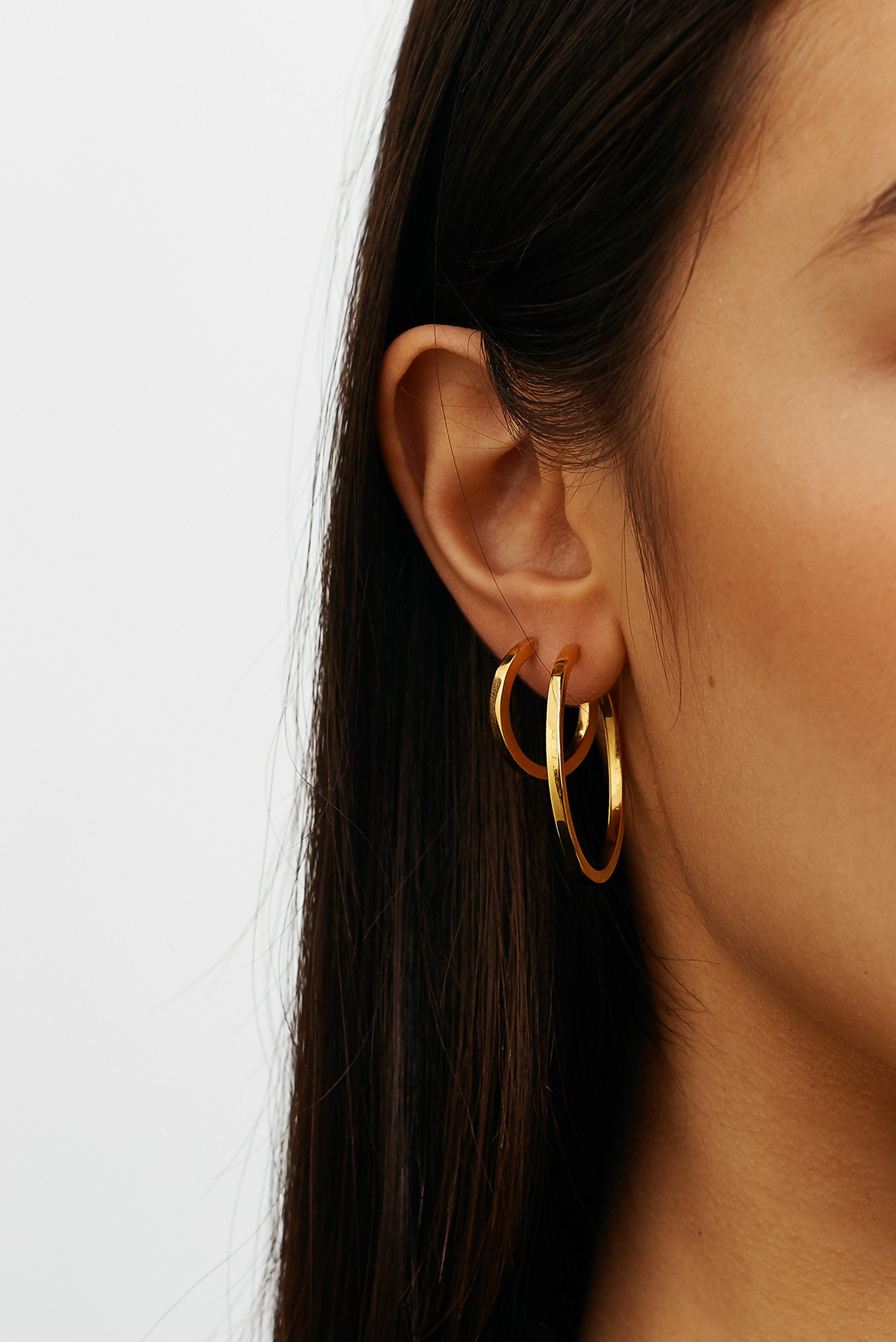 Small Simple Gold Hoops Earrings Bagatiba 