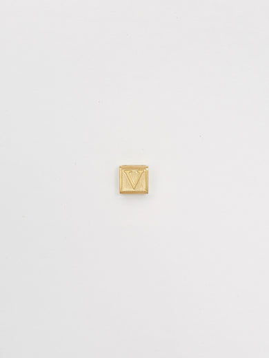 "V" Letter Block