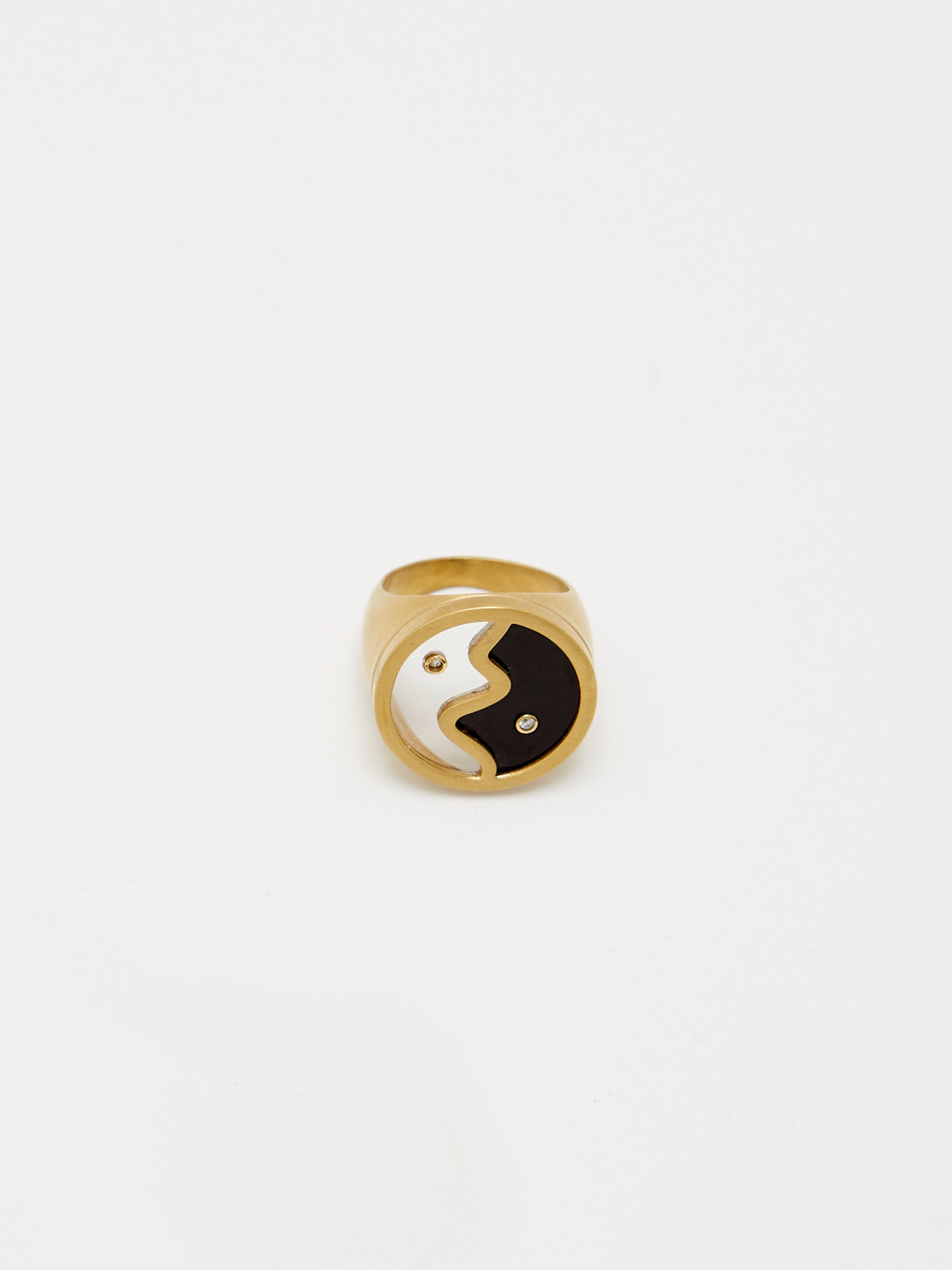 Flat lay view of the Yin Yang Glass Ring Necklace bagatiba 